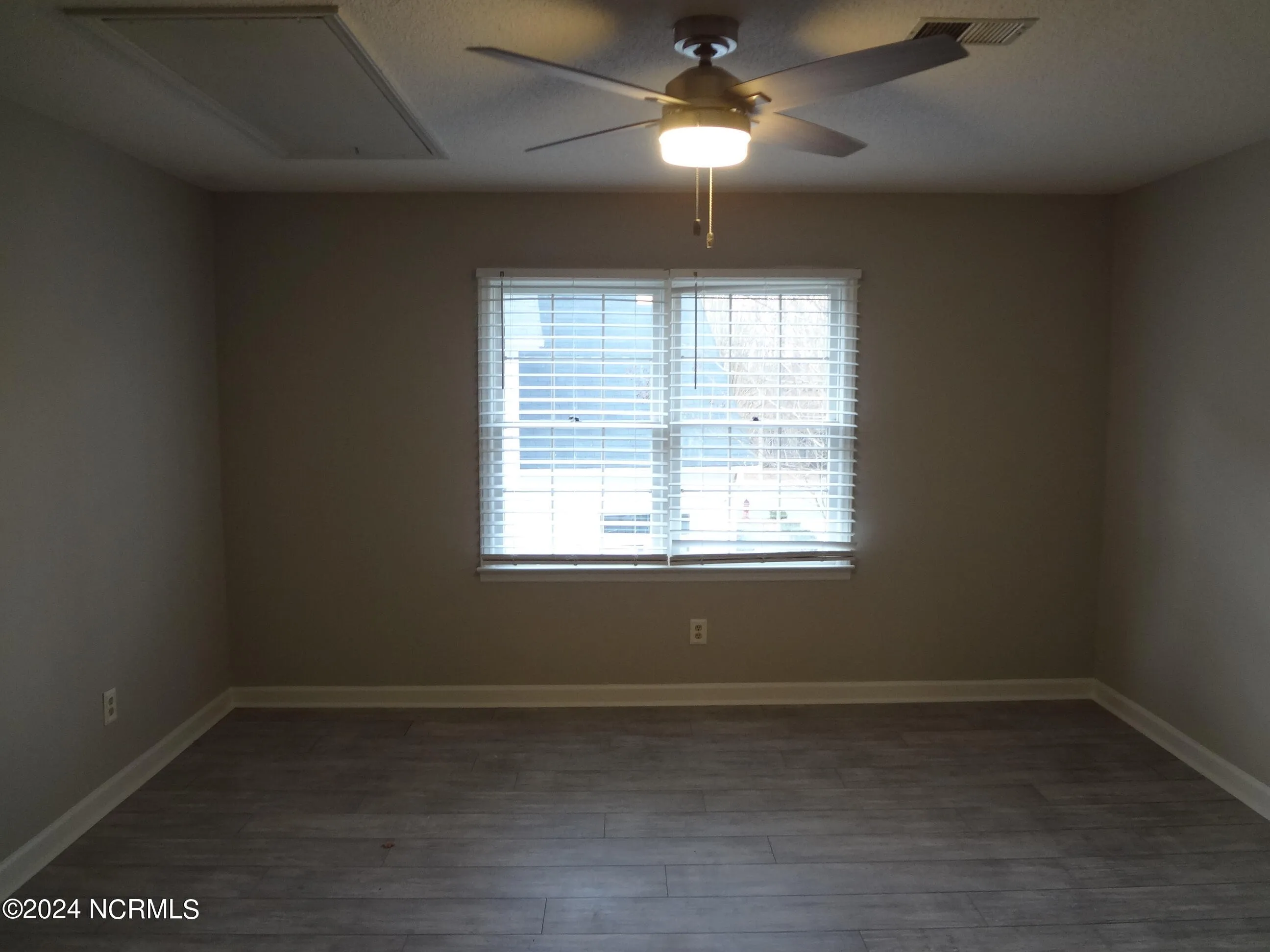 Winterville, North Carolina 28590, United States, 3 Bedrooms Bedrooms, ,3 BathroomsBathrooms,Residential,Active,121918