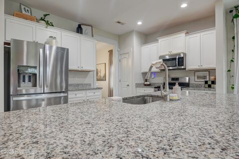 Tiny photo for 50 S Lord Wallace Court, Rocky Point, NC 28457 (MLS # 100534229)