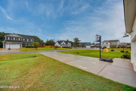 Tiny photo for 50 S Lord Wallace Court, Rocky Point, NC 28457 (MLS # 100534229)