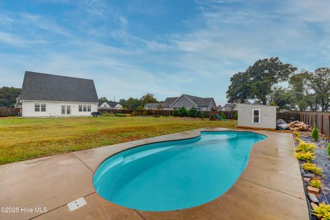 Tiny photo for 50 S Lord Wallace Court, Rocky Point, NC 28457 (MLS # 100534229)