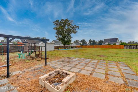 Tiny photo for 50 S Lord Wallace Court, Rocky Point, NC 28457 (MLS # 100534229)