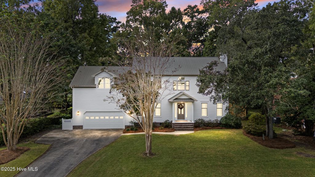 Photo of 1120 Upper Reach Drive, Wilmington, NC 28409 (MLS # 100535194)