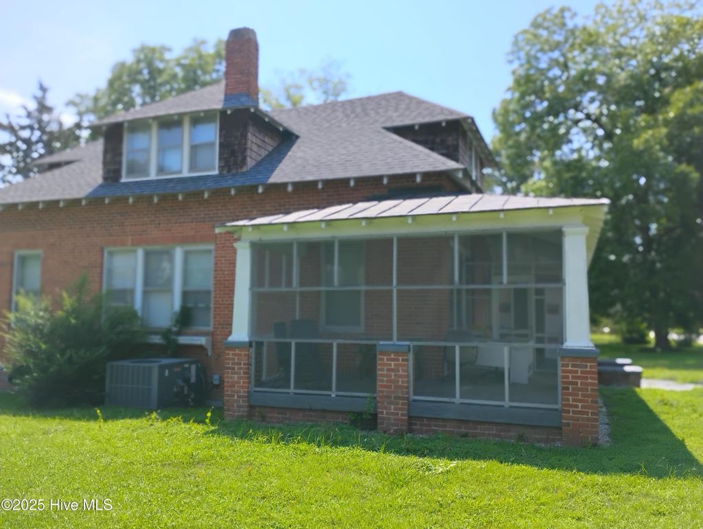 Photo of 105 Main Street, Severn, NC 27877 (MLS # 100539230)