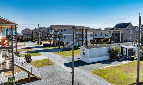 A home in North Topsail Beach