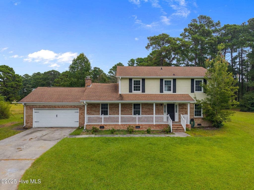 Photo of 211 Converse Drive, Jacksonville, NC 28546 (MLS # 100524662)