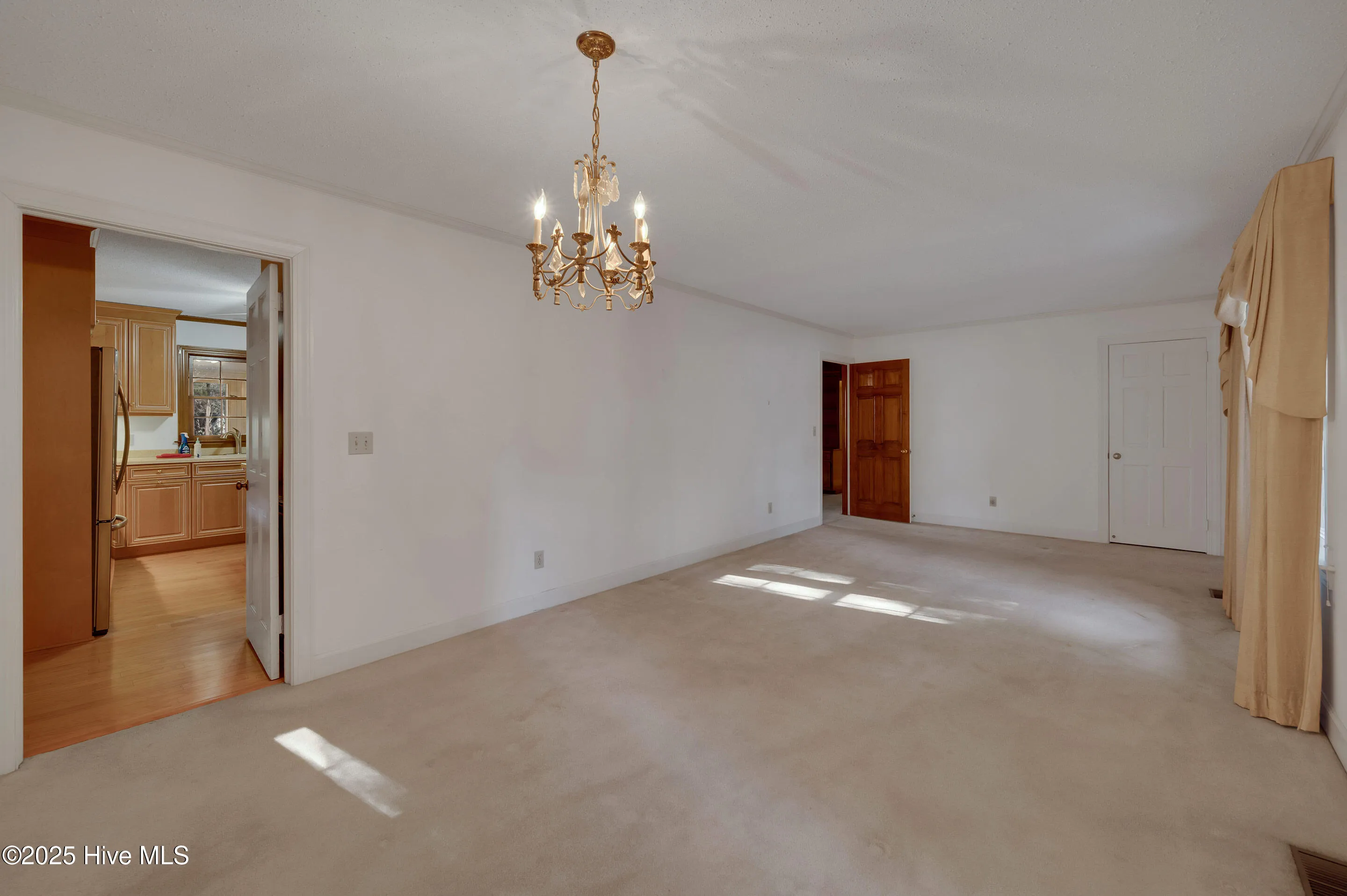 Greenville, North Carolina 27858, United States, 3 Bedrooms Bedrooms, ,2 BathroomsBathrooms,Residential,Active,15242