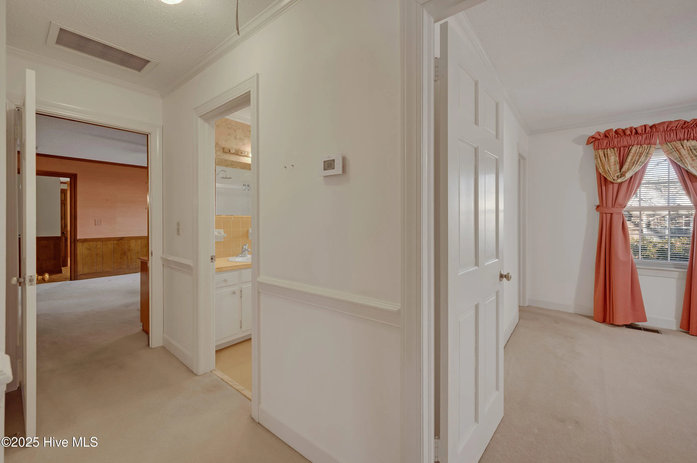 Greenville, North Carolina 27858, United States, 3 Bedrooms Bedrooms, ,2 BathroomsBathrooms,Residential,Active,15242