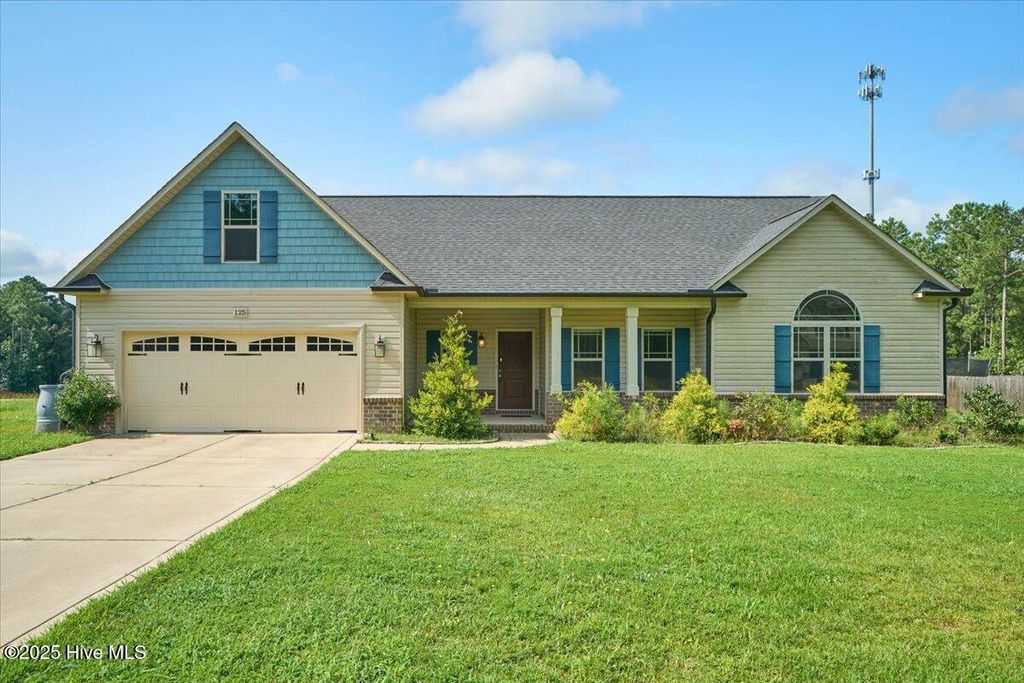 Photo of 125 Cypress Drive, Spring Lake, NC 28390 (MLS # 100536732)
