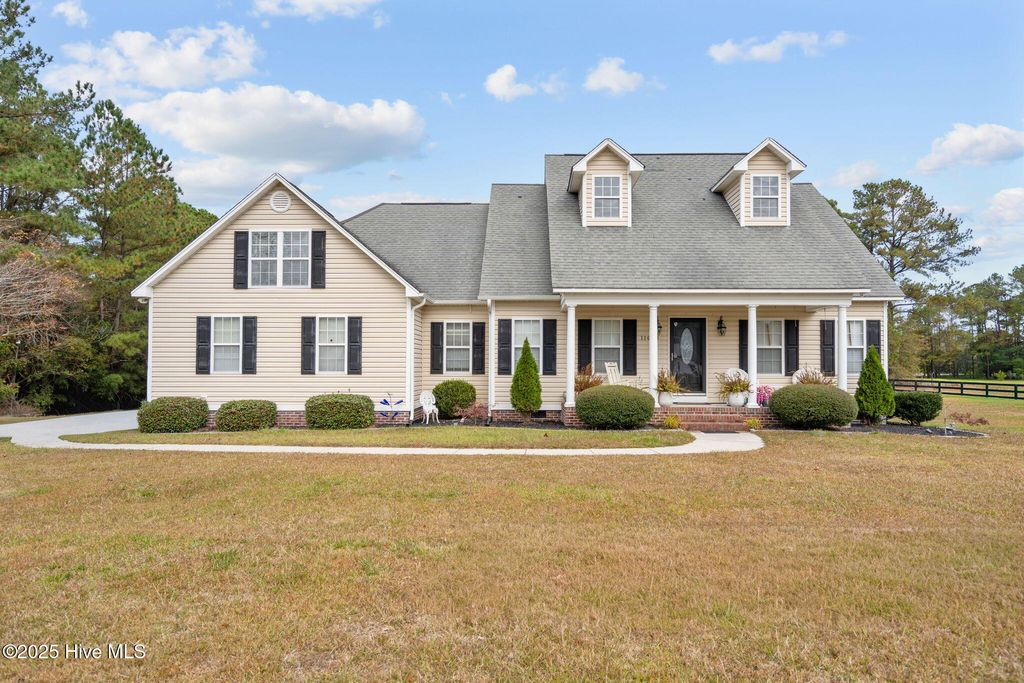 Photo of 11098 Ashton Road, Burgaw, NC 28425 (MLS # 100540797)