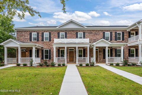 Photo of 3903 Harkers Way, New Bern, NC 28562 (MLS # 100536566) Photo of 3903 Harkers Way, New Bern, NC 28562 (MLS # 100536566)