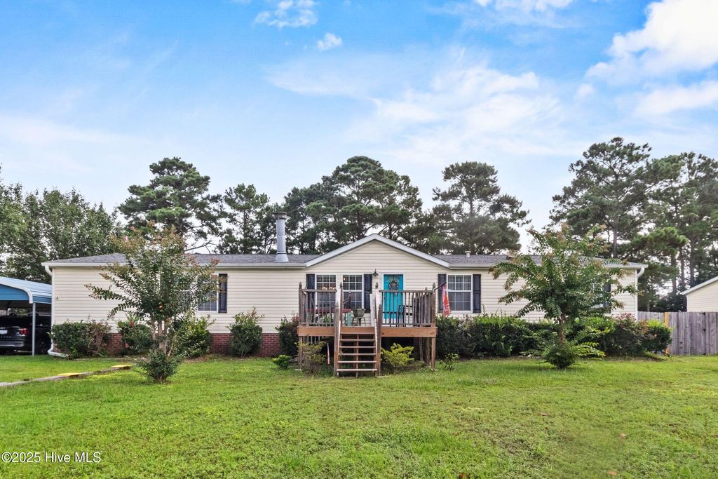Photo of 391 Topsail Plantation Drive, Hampstead, NC 28443 (MLS # 100526708)