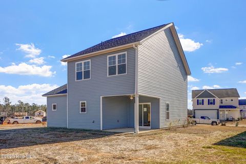 A home in Raeford