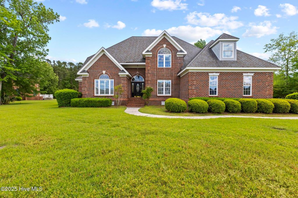 Photo of 305 Harvest Drive, Jacksonville, NC 28540 (MLS # 100508292)