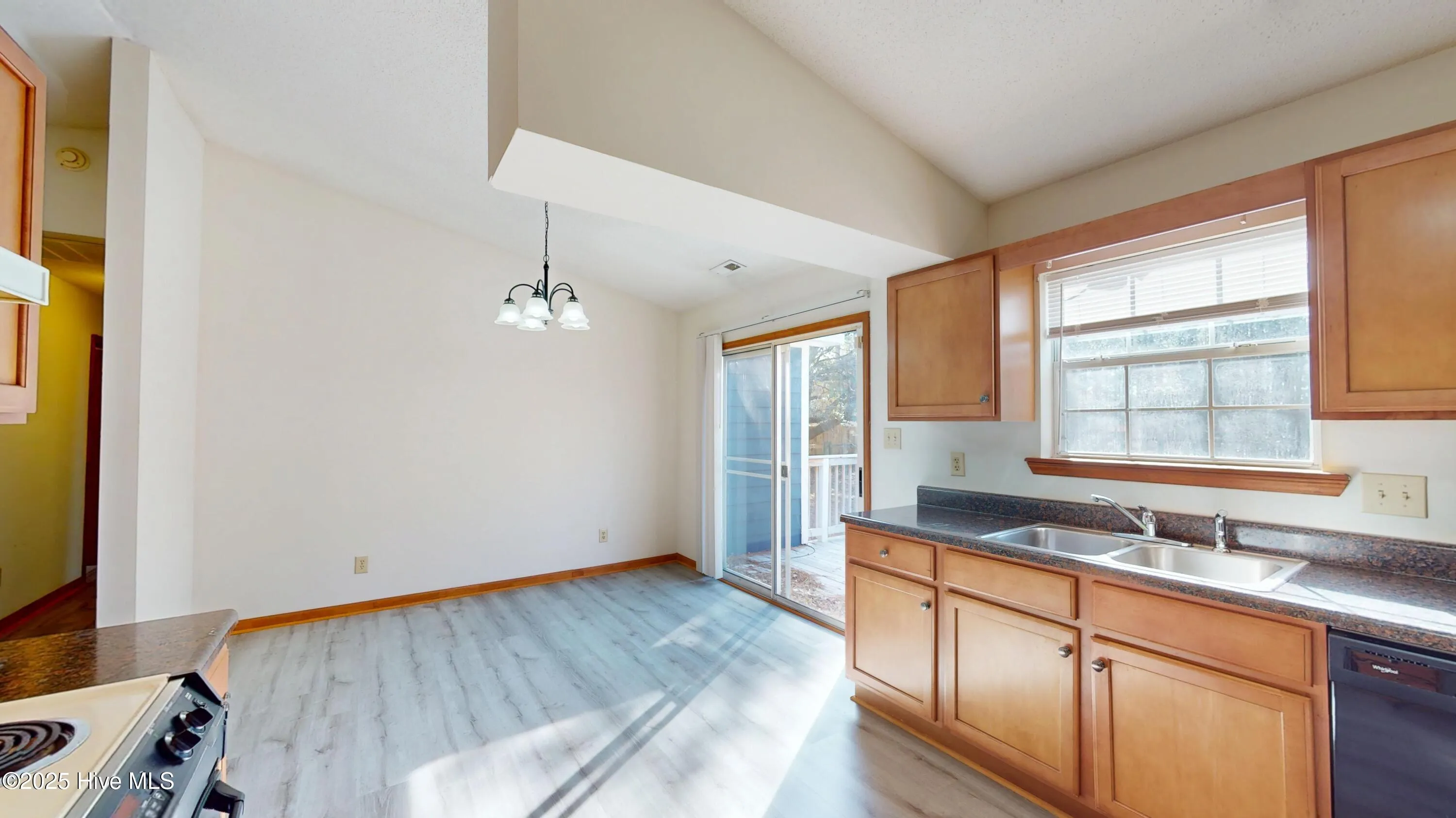 Hubert, North Carolina 28539, United States, 3 Bedrooms Bedrooms, ,2 BathroomsBathrooms,Residential,Active,80845