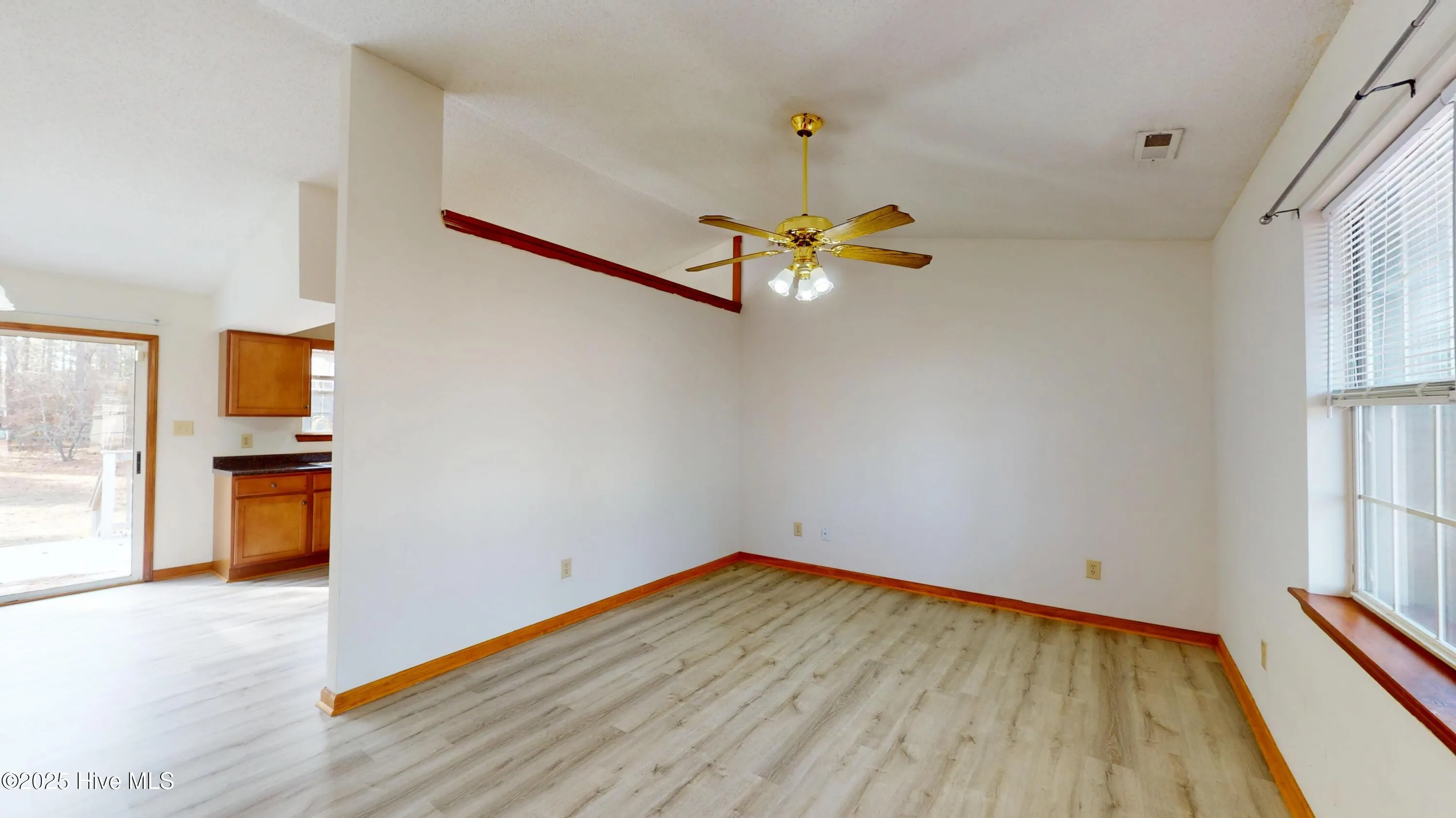 Hubert, North Carolina 28539, United States, 3 Bedrooms Bedrooms, ,2 BathroomsBathrooms,Residential,Active,80845