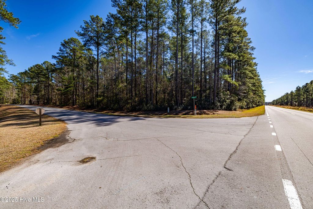 Photo of 48 Port Drive, Oriental, NC 28571 (MLS # 100491653)