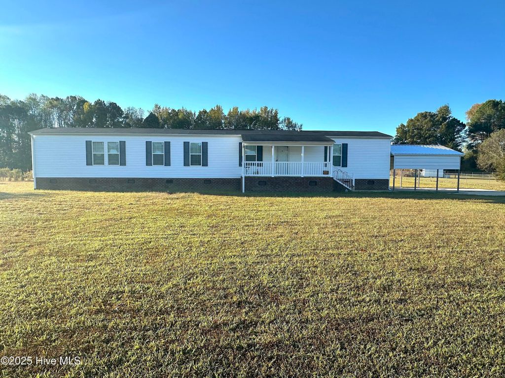 Photo of 5566 Weaver Road, Elm City, NC 27822 (MLS # 100536305)
