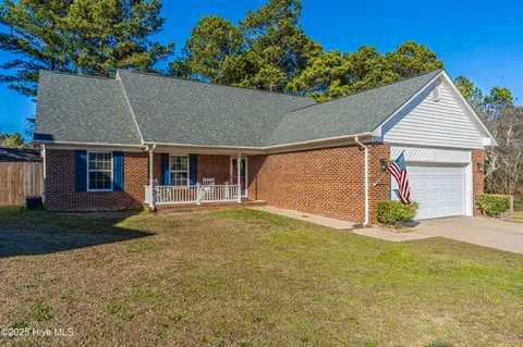 107 Arrowwood Court, Raeford, NC 28376 - #: 100491561