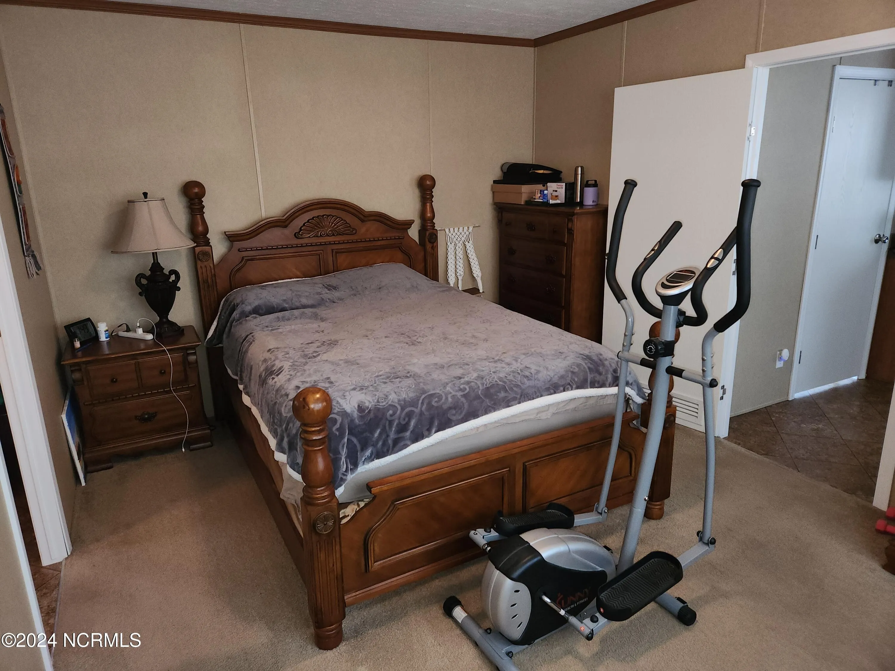 Dudley, North Carolina 28333, United States, 3 Bedrooms Bedrooms, ,2 BathroomsBathrooms,Residential,Pending,40463