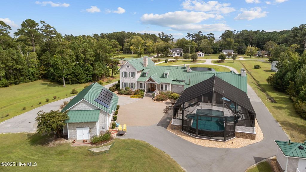 Photo of 811 Highway 70 Davis, Davis, NC 28524 (MLS # 100532373)