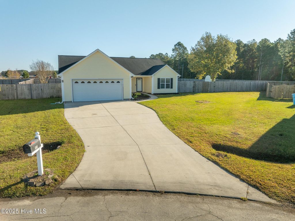 Photo of 223 Cherry Blossom Drive, Richlands, NC 28574 (MLS # 100539227)