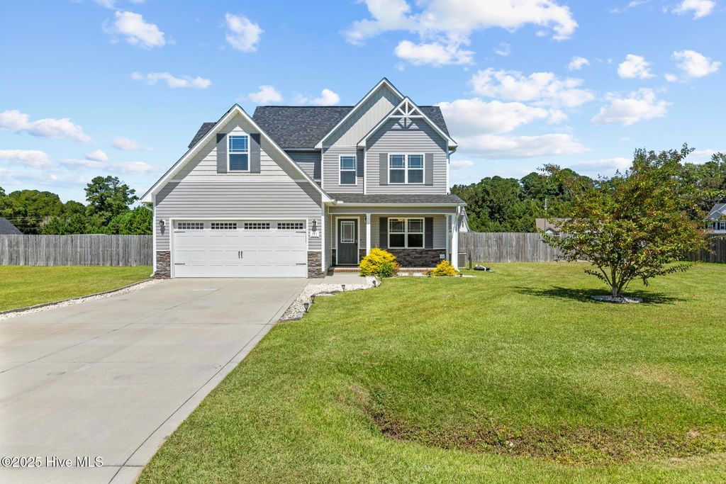 Photo of 111 Barnhouse Road, Jacksonville, NC 28546 (MLS # 100529471)