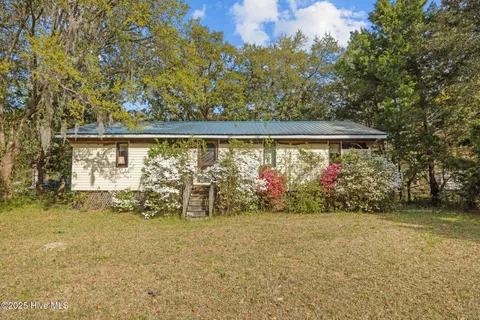440 Village Drive, Beaufort, NC 28516 - #: 100499781