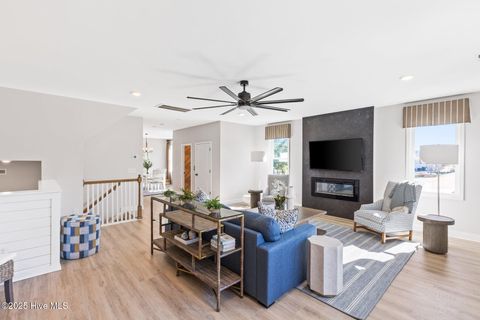 Tiny photo for 826 Anchors Bend Way #6, Wilmington, NC 28411 (MLS # 100532132)