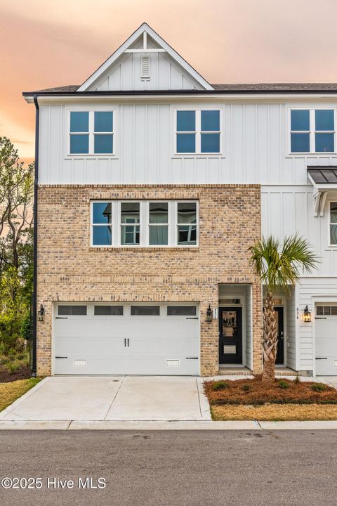 Tiny photo for 826 Anchors Bend Way #6, Wilmington, NC 28411 (MLS # 100532132)