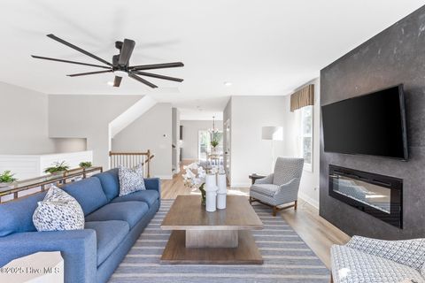 Tiny photo for 826 Anchors Bend Way #6, Wilmington, NC 28411 (MLS # 100532132)