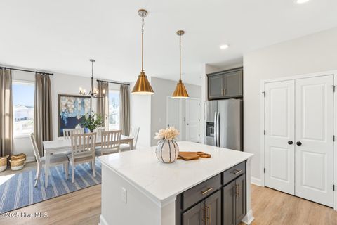 Tiny photo for 826 Anchors Bend Way #6, Wilmington, NC 28411 (MLS # 100532132)