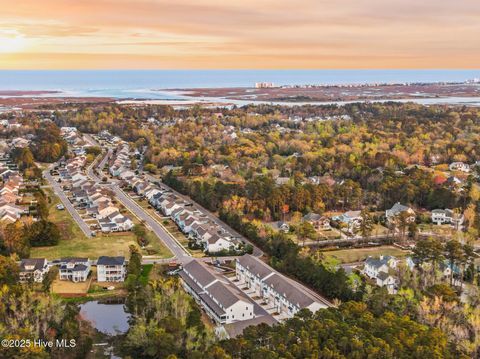 Tiny photo for 826 Anchors Bend Way #6, Wilmington, NC 28411 (MLS # 100532132)
