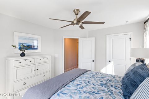 Tiny photo for 826 Anchors Bend Way #6, Wilmington, NC 28411 (MLS # 100532132)