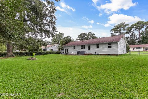 Tiny photo for 814 Edgewood Drive, Jacksonville, NC 28540 (MLS # 100538598)