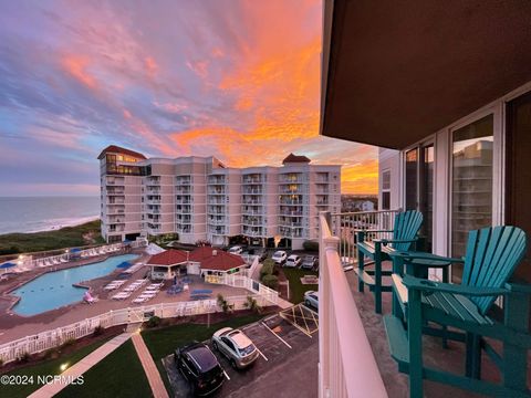 A home in North Topsail Beach