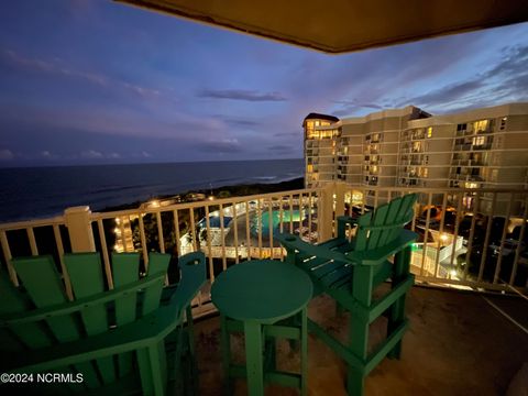 A home in North Topsail Beach