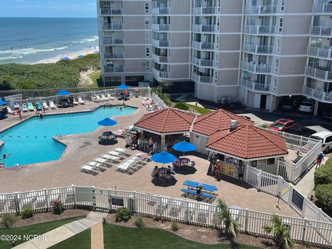 A home in North Topsail Beach