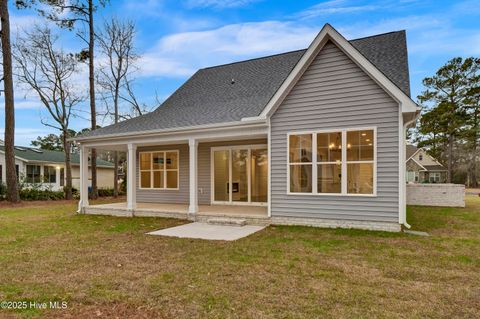 A home in Sneads Ferry