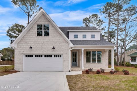 A home in Sneads Ferry