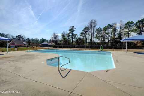 A home in Sneads Ferry