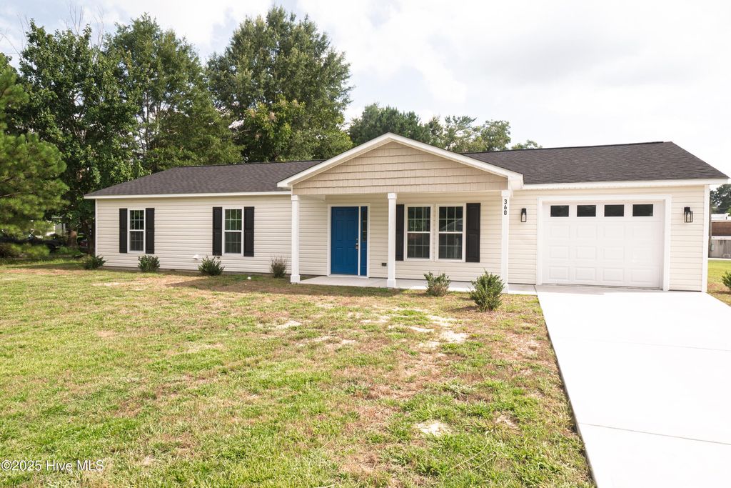 Photo of 360 Oak Street Street, Roseboro, NC 28382 (MLS # 100538406)