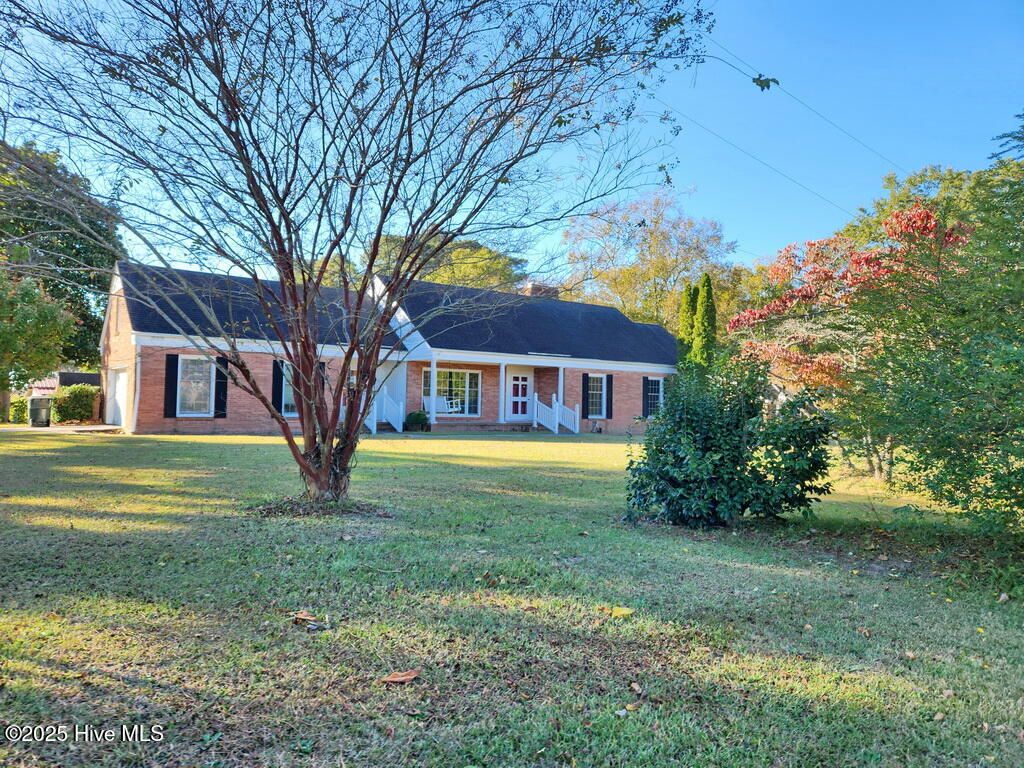 Photo of 1235 Garrett Road, Williamston, NC 27892 (MLS # 100537387)