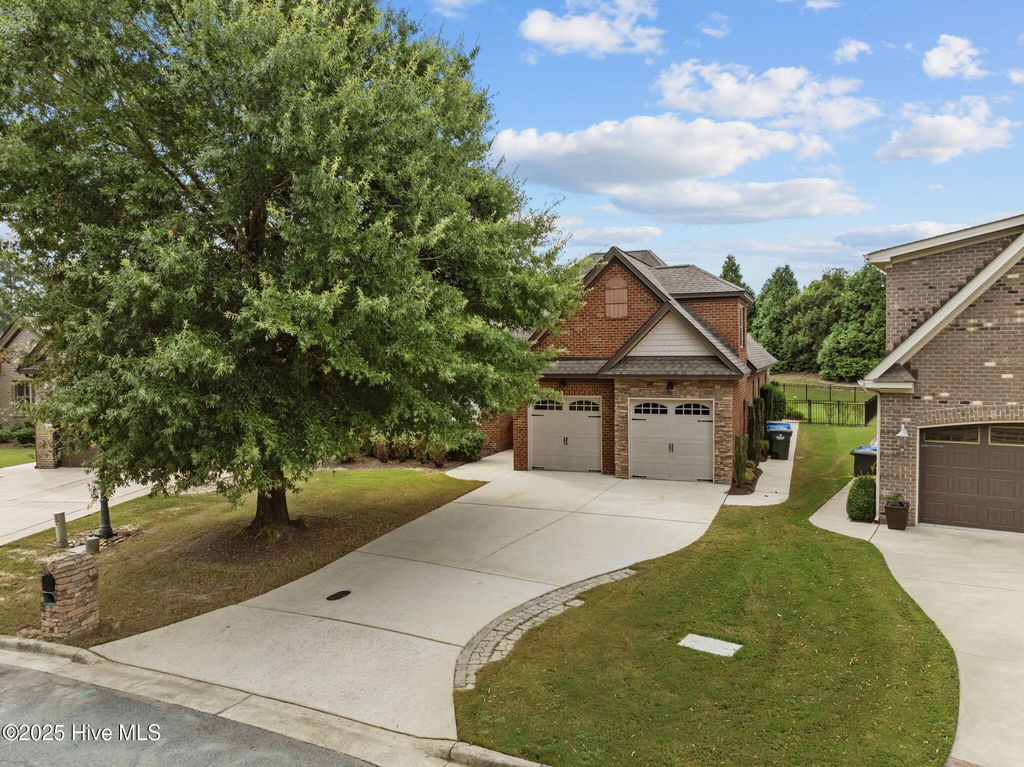 Photo of 3721 Prestwick Place, Greenville, NC 27834 (MLS # 100528443)