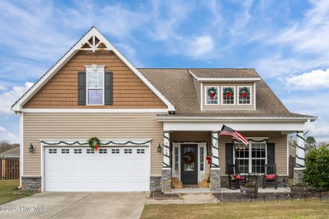 Photo of 228 Maidstone Drive, Richlands, NC 28574 (MLS # 100543355)