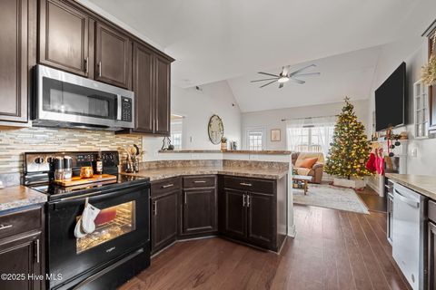 Tiny photo for 228 Maidstone Drive, Richlands, NC 28574 (MLS # 100543355)