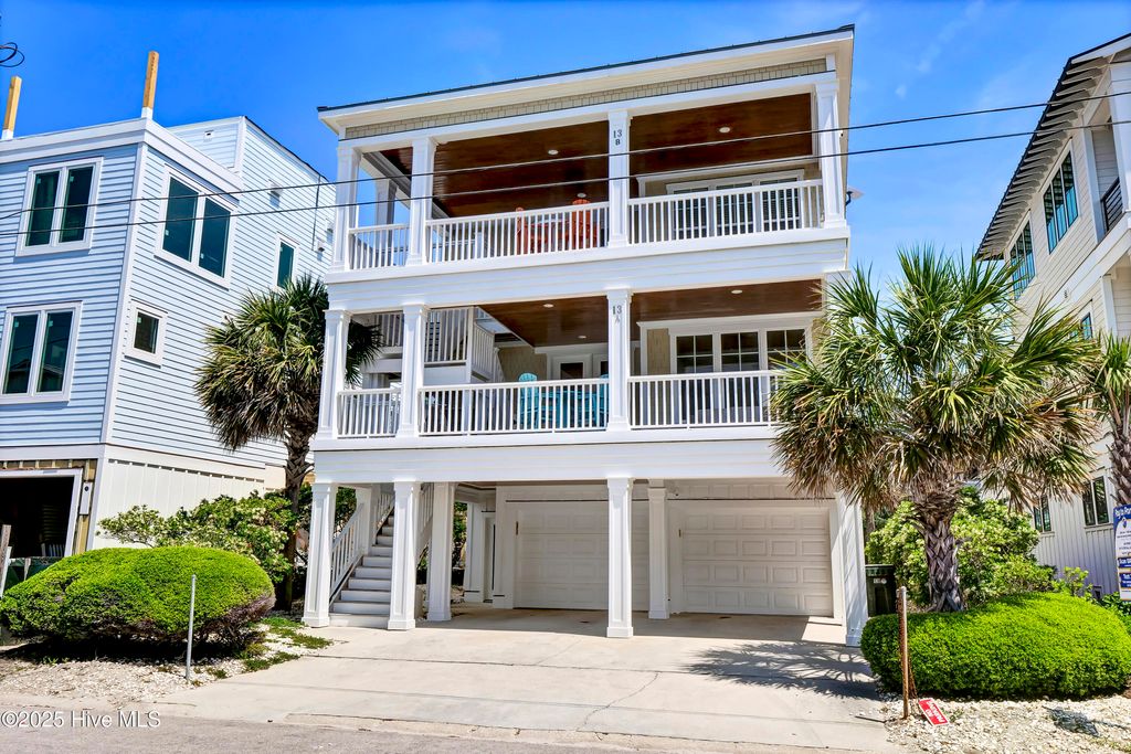 Photo of 13 Seagull Street #Unit B, Wrightsville Beach, NC 28480 (MLS # 100505122)