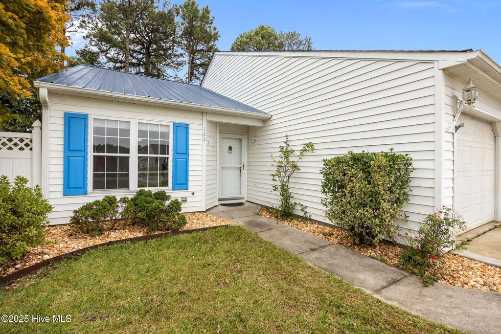 Photo of 122 Jerrett Lane, Havelock, NC 28532 (MLS # 100535913)