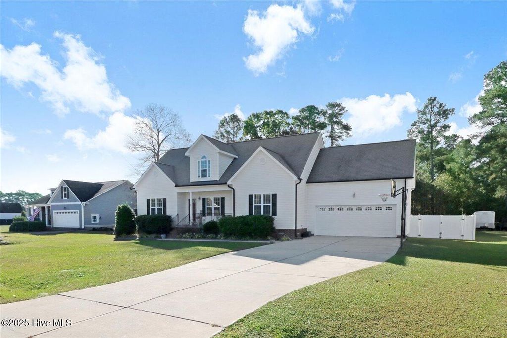 Photo of 22 Quebec Drive, Selma, NC 27576 (MLS # 100538472)