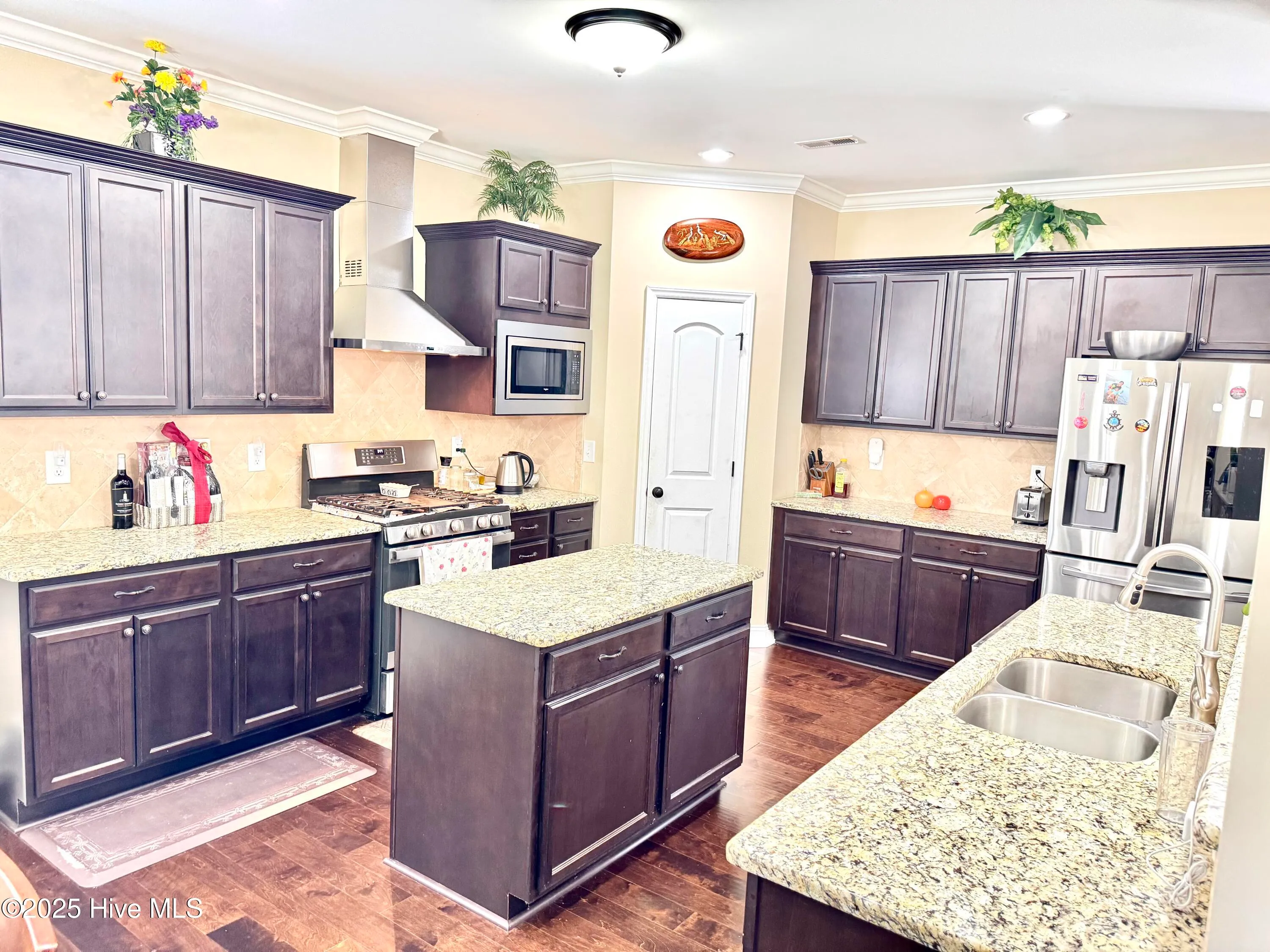 Winterville, North Carolina 28590, United States, 5 Bedrooms Bedrooms, ,3 BathroomsBathrooms,Residential,Active,148674