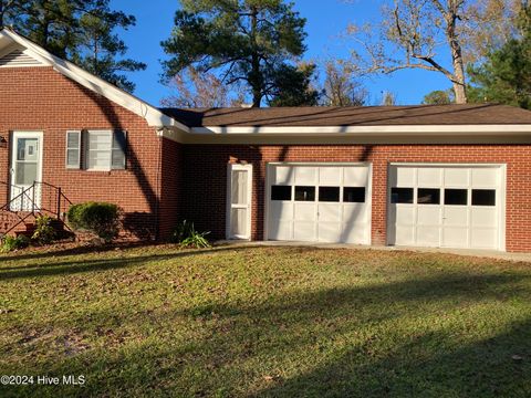 A home in Whiteville